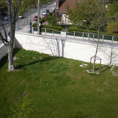 Résidence Hôtelière Laudine Reims Exterior foto